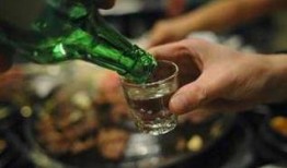 韩国医生爆料烧酒视频大全,视频曝光惊人内幕
